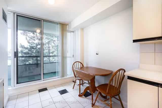 Additional image 19 of 22 Hanover Rd Unit 407