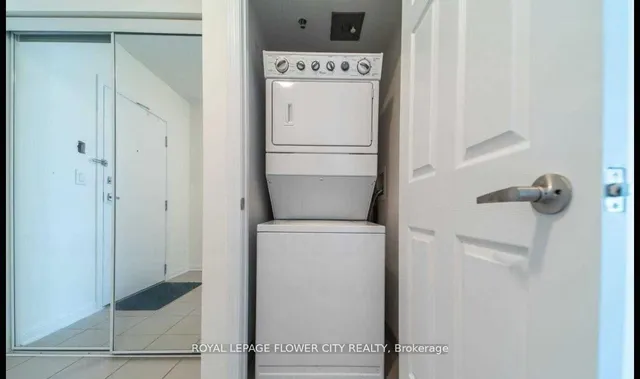 Additional image 7 of 70 Baycliffe Cres Unit 303