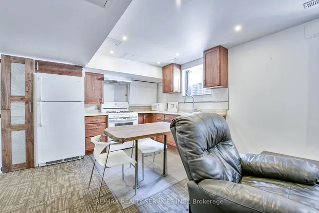 Additional image 37 of 23 Windermere Crt