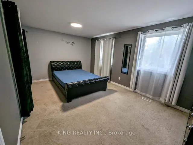 Additional image 11 of 30 Parkway Ave