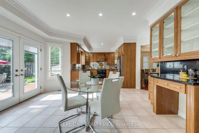 Additional image 18 of 1601 Bayshire Dr