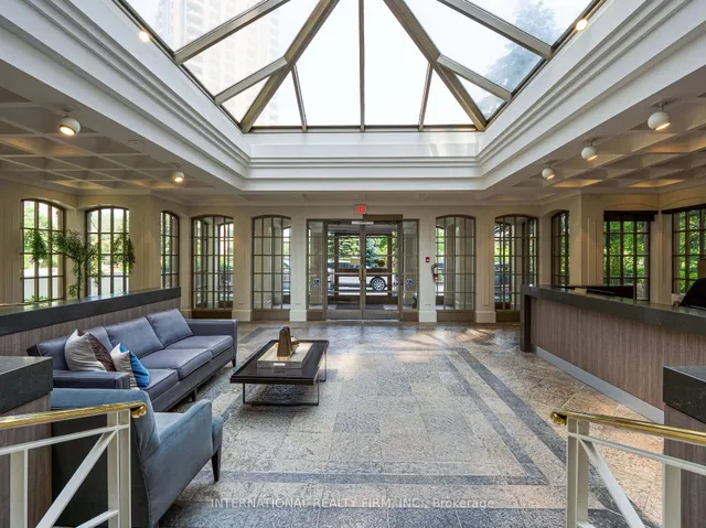 Additional image 3 of 55 Kingsbridge Garden Circ Unit 1706