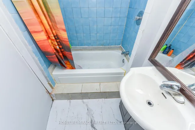 Additional image 30 of 3442 Laddie Cres