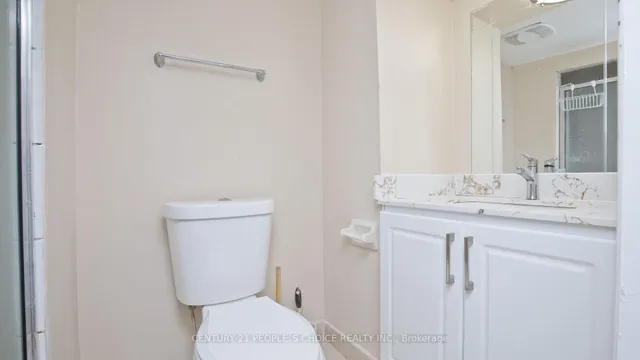 Additional image 42 of 82 Davenport Cres