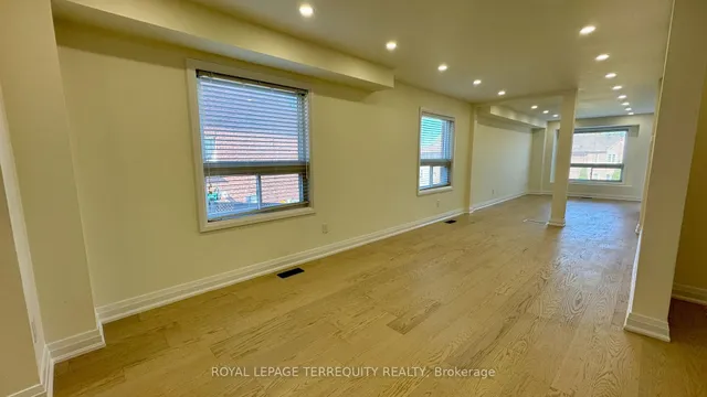 Additional image 13 of 95 Tiller Tr