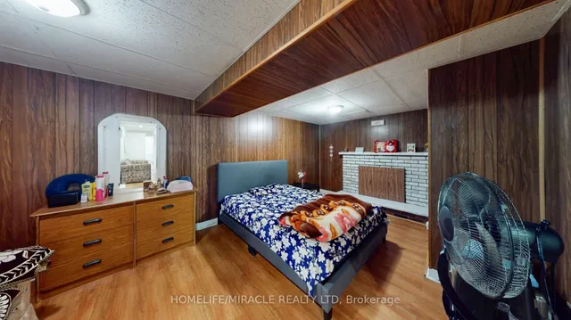 Additional image 42 of 64 Radford Dr