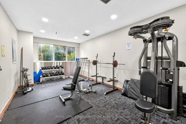 Additional image 42 of 3695 Kaneff Cres Unit 102