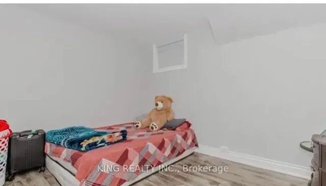 Additional image 29 of 87 Aloma Cres