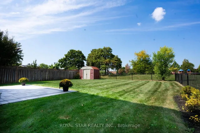 Additional image 31 of 42 Kingknoll Dr
