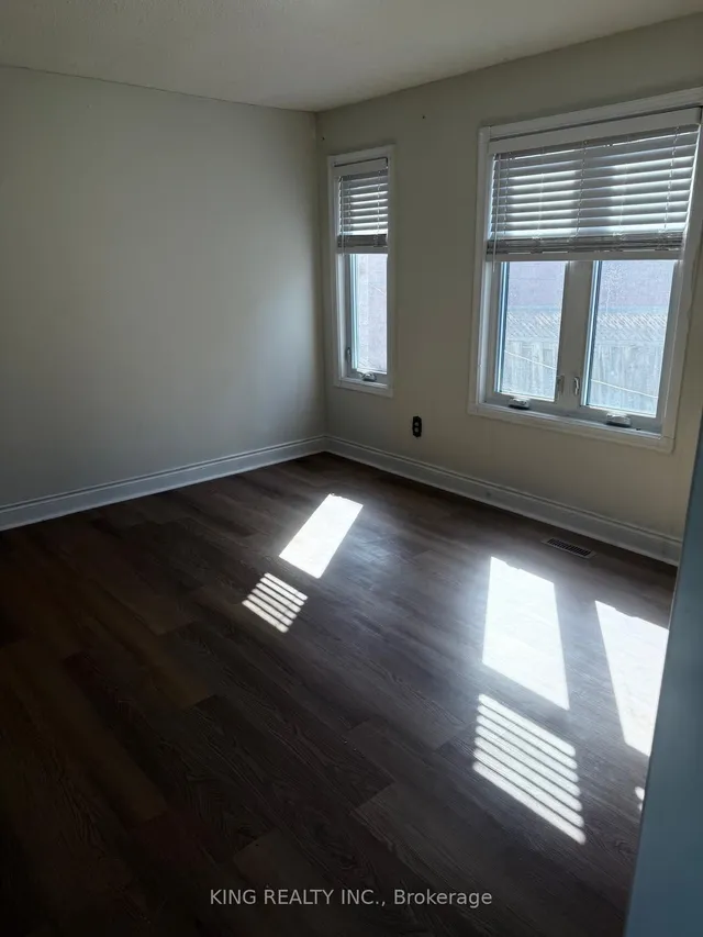 Additional image 5 of 43 Cranberry Cres