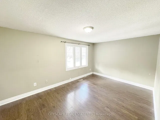 Additional image 16 of 62 Barrington Cres