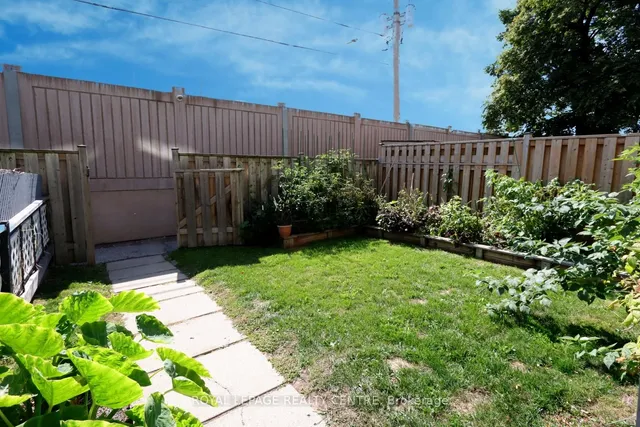 Additional image 31 of 1055 Dundas St Unit 183