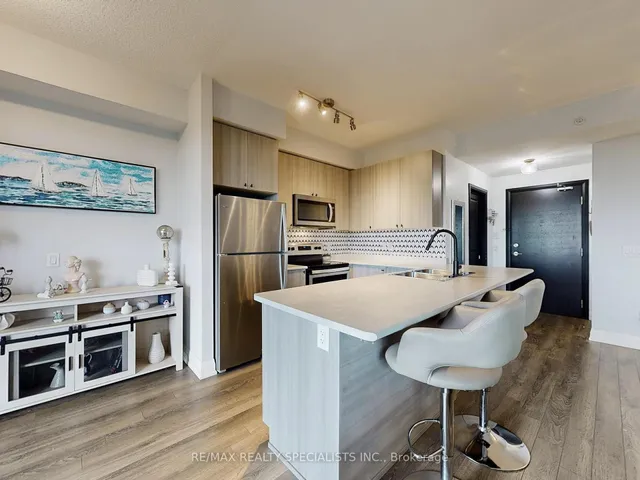 Additional image 10 of 65 Yorkland Blvd Unit 309