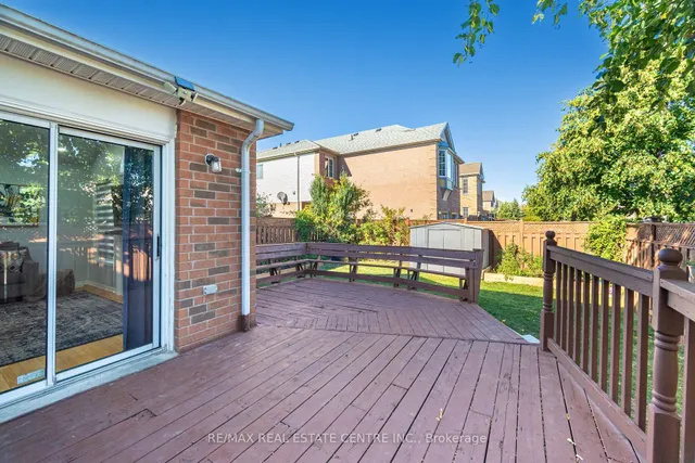 Additional image 39 of 16 Feathertop Lane
