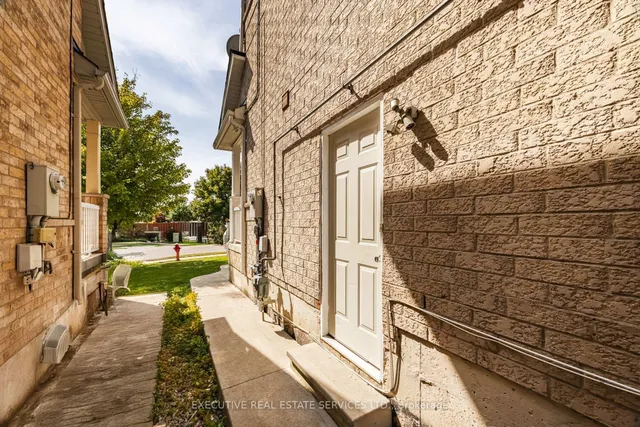 Additional image 43 of 43 Susan Ave