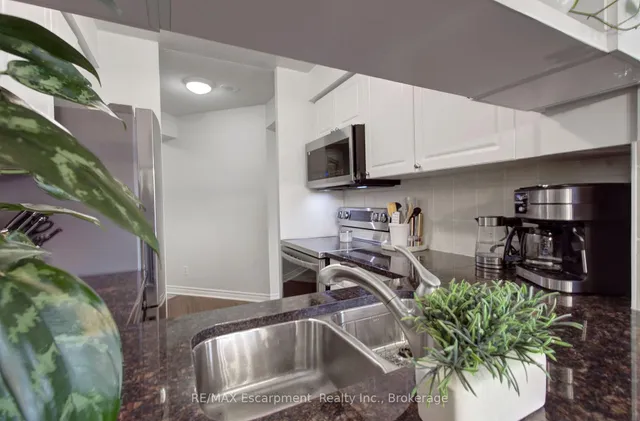 Additional image 21 of 2325 Central Park Dr Unit 311