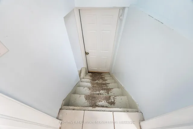 Additional image 37 of 43 Susan Ave