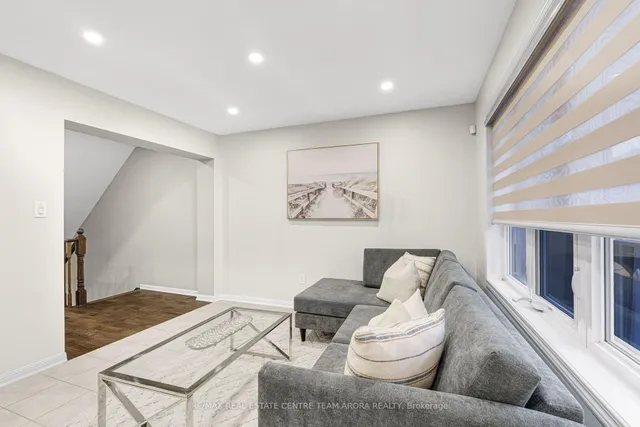 Additional image 10 of 14 Crossbill Rd