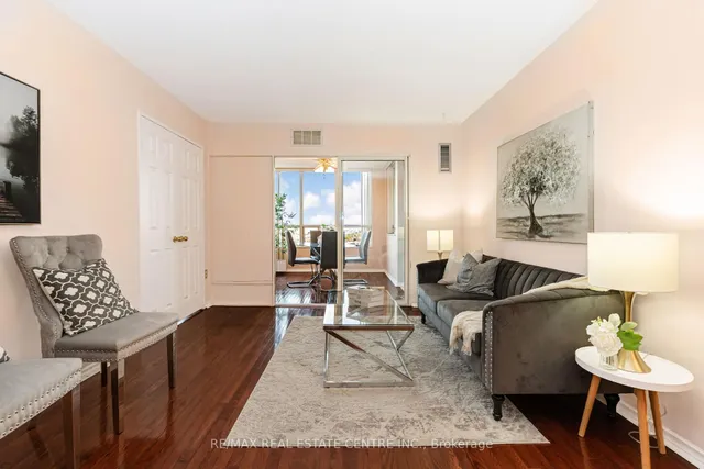 Additional image 11 of 20 Cherrytree Dr Unit 802