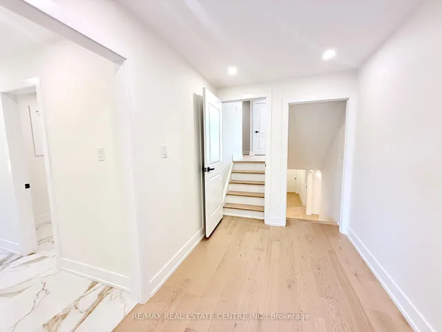 Additional image 22 of 1215 Larny Crt