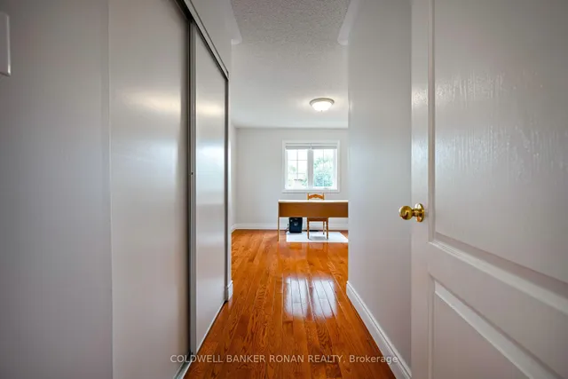 Additional image 40 of 44 Baccarat Cres