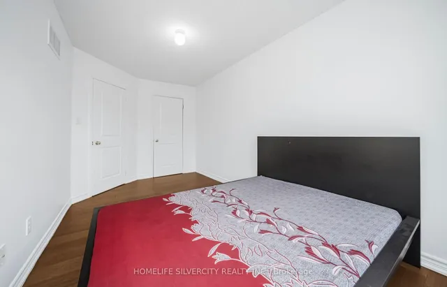 Additional image 36 of 56 Cadillac Cres