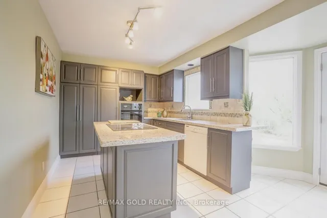 Additional image 11 of 24 Nobel Pl