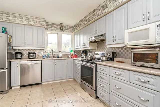 Additional image 8 of 84 Crawley Dr