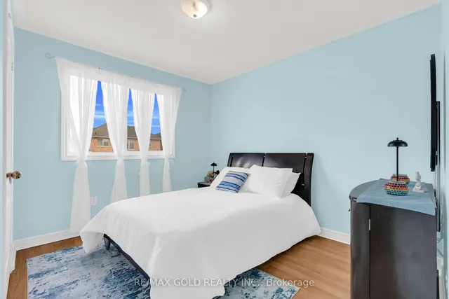 Additional image 35 of 33 Tigerlily Pl