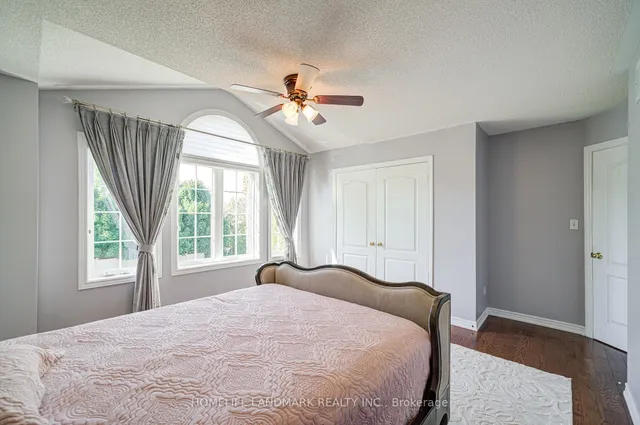 Additional image 12 of 1388 Pinery Cres