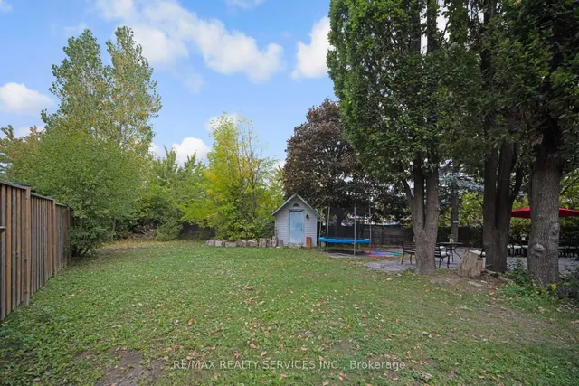 Additional image 48 of 74 Leeward Dr