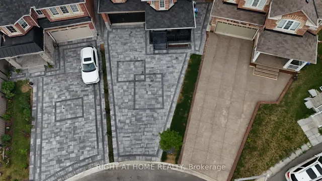 Additional image 4 of 98 Cookview Dr