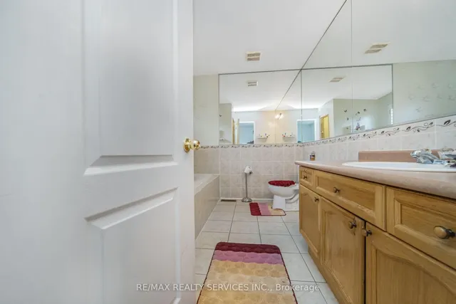 Additional image 21 of 12 Roadmaster Lane