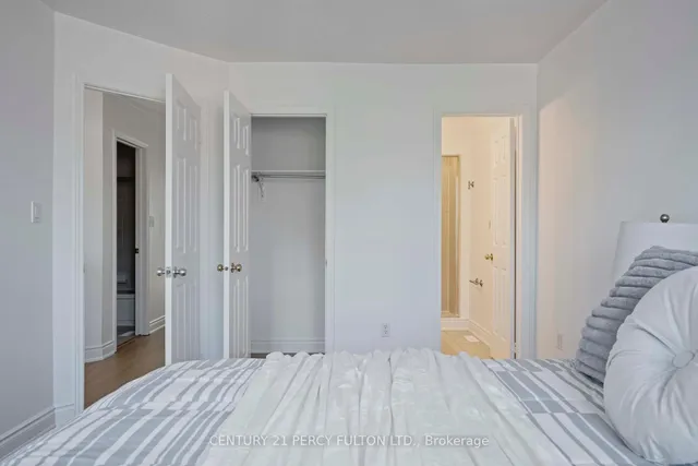 Additional image 34 of 5980 Whitehorn Ave Unit 90