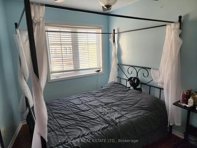 Additional image 24 of 94 Unionville Cres