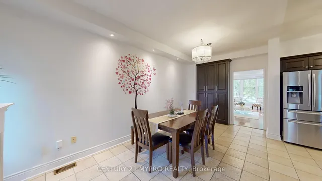 Additional image 17 of 2244 Norfolk Dr