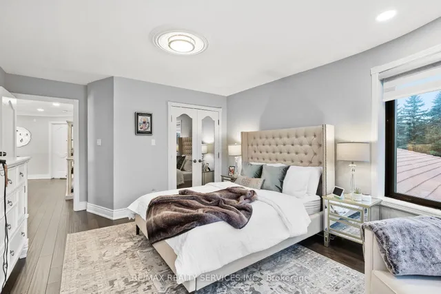 Additional image 30 of 8 Evergreen Ave