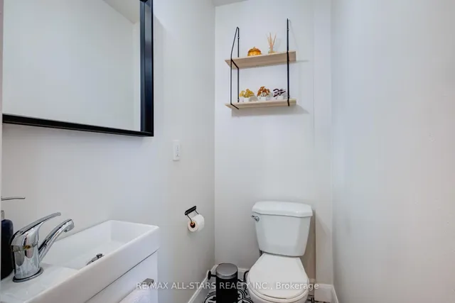 Additional image 13 of 1624 Bloor St Unit 61