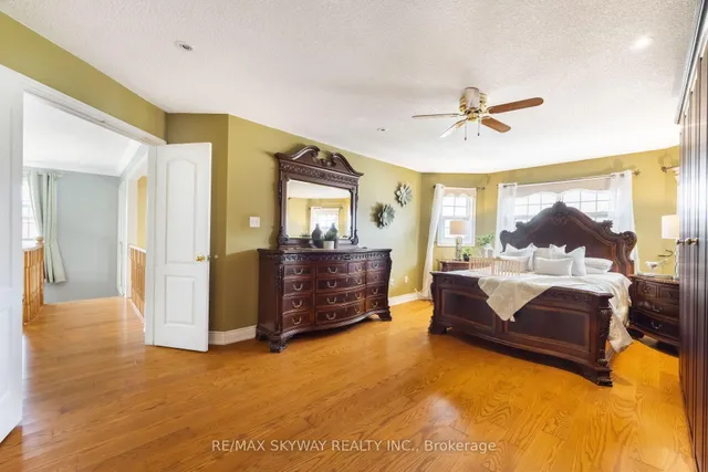 Additional image 23 of 57 Banington Cres