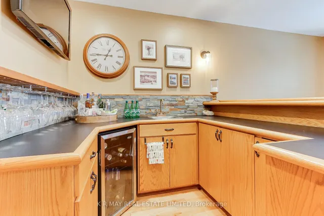 Additional image 36 of 4 Mayhill Cres