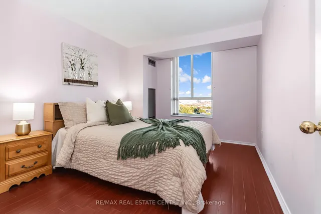 Additional image 24 of 20 Cherrytree Dr Unit 802