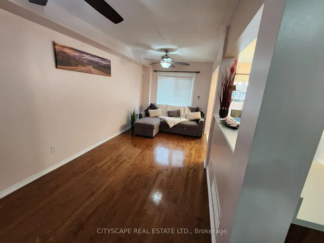 Additional image 33 of 94 Unionville Cres