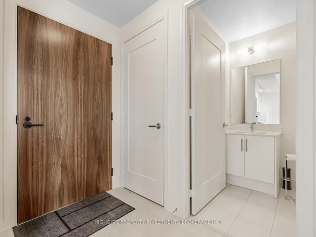 Additional image 4 of 509 Dundas St Unit 403