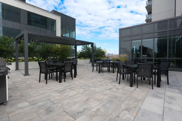 Additional image 31 of 15 Lynch St Unit 1801