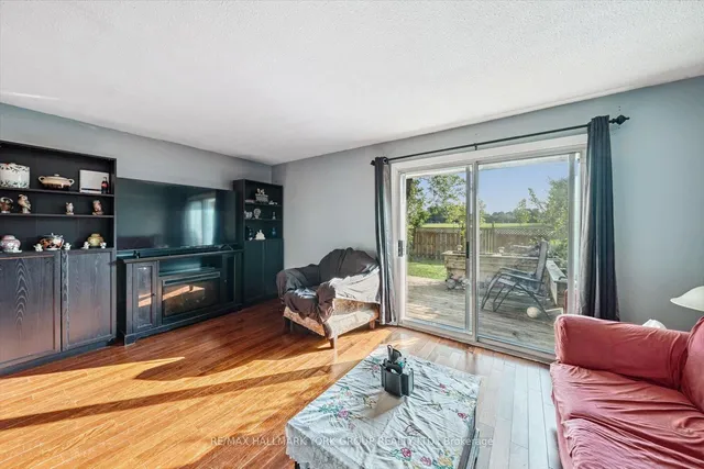 Additional image 12 of 31 Jacobs Sq