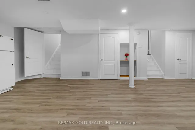 Additional image 40 of 48 Fountainview Way