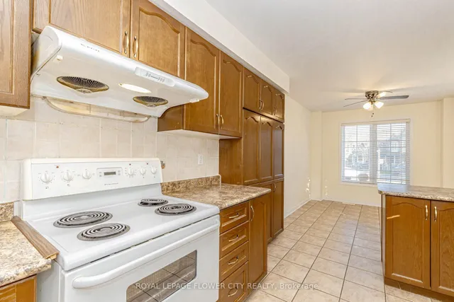 Additional image 9 of 525 Novo Star Dr Unit 150