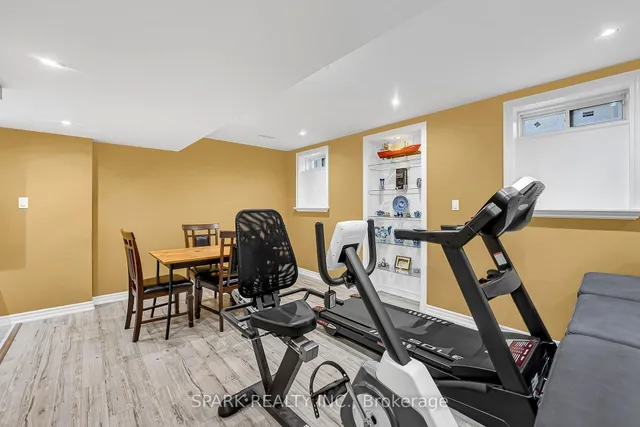 Additional image 28 of 52 Watsonbrook Dr