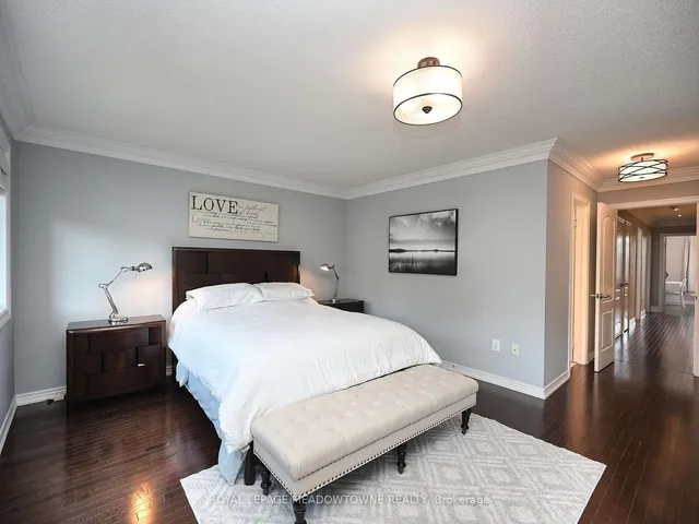 Additional image 28 of 2378 Wasaga Dr