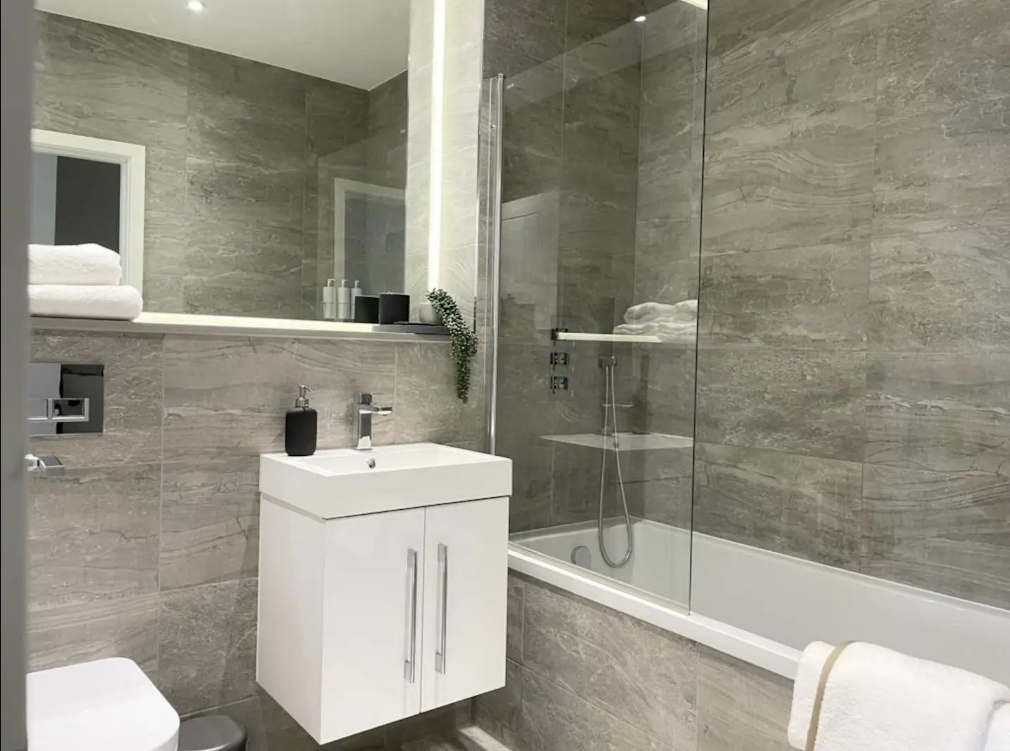 Additional image 5 of Ziggurat House, St Albans